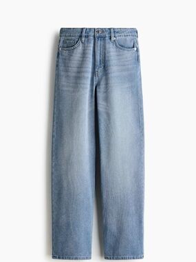 Classic Straight Leg High-Rise Light Wash Women’s Jeans- H&M
